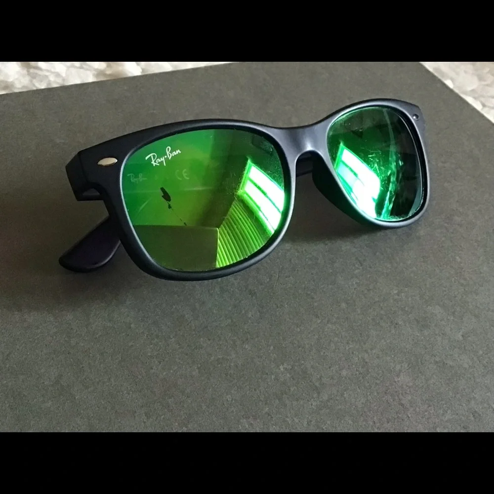 Ray-Ban Junior RJ9052S 100S/3R Black Wayfarer Classic Sunglasses Frames 47 15